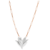 Collier, 925 Silber rosé vergoldet, bestehend aus einer Kette, Länge 45 cm und einer halb geöffneter Blüte aus Porzellan | Meissen Bloom Collection