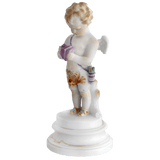 Einzelfigur Amor, Shorts mit Fisch, H 21,5 cm | Meissen Figuren Individuell