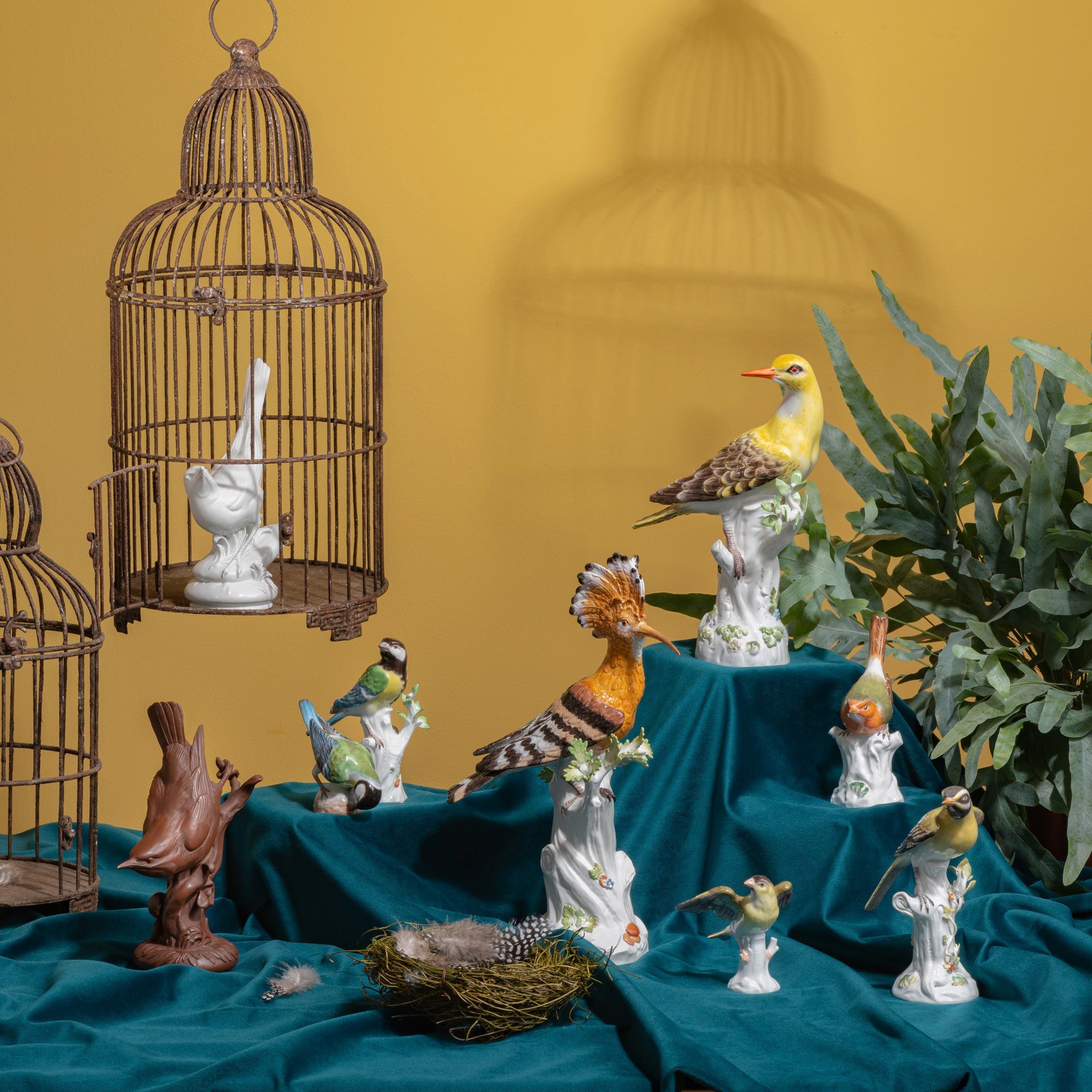 Figur Goldammer, Bunt staffiert, H 14 cm | Meissen Figuren Individuell 900100-77048 - Meissen Weimar