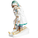 Figur Mädchen mit Schneeschuhen, Bunt, H 16 cm | Meissen Figuren Individuell