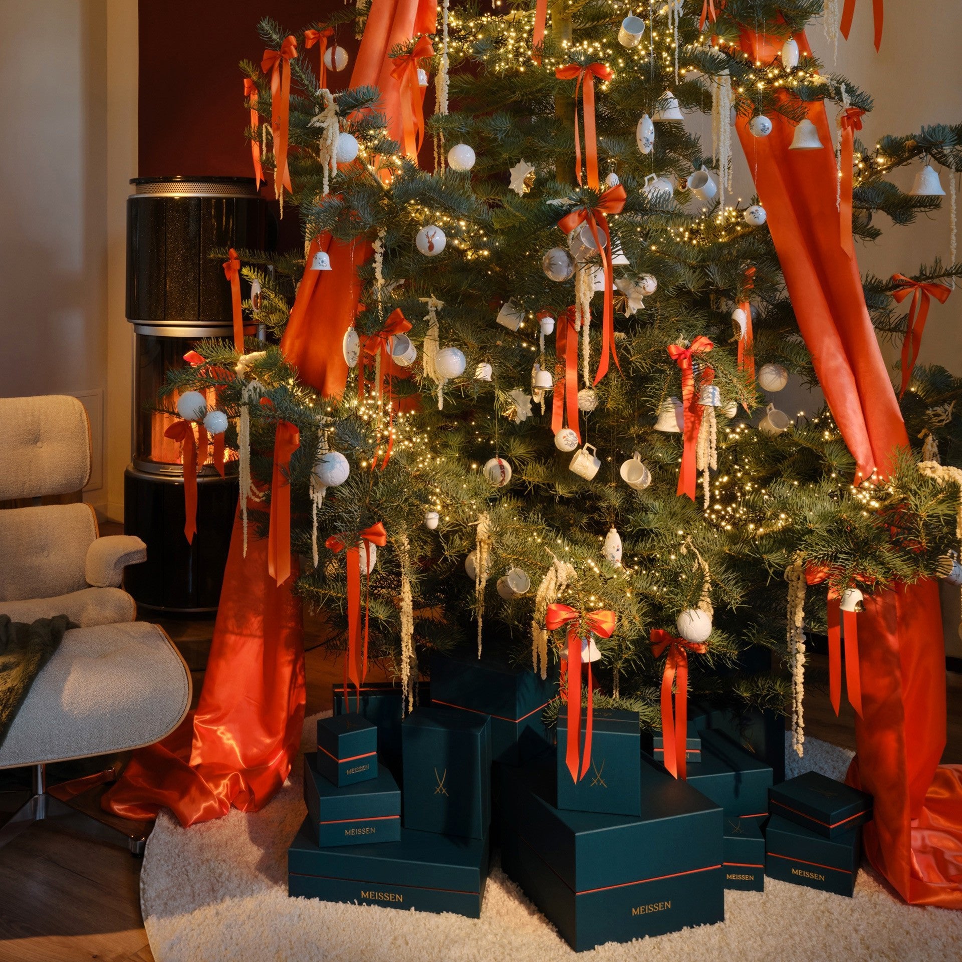 Flügelherz, groß, Medaillen, weiß, H 6 cm | Meissen Zweigschmuck Weihnachtskollektion 000003-98F11 - Meissen Weimar