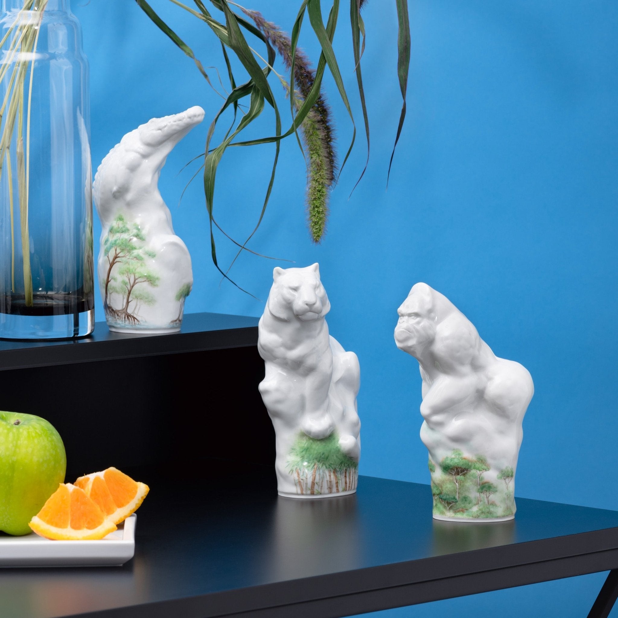Gorilla, H 16,5 cm | Meissen Figuren - Edition Dschungel 90A446 - 78037 - Meissen Weimar