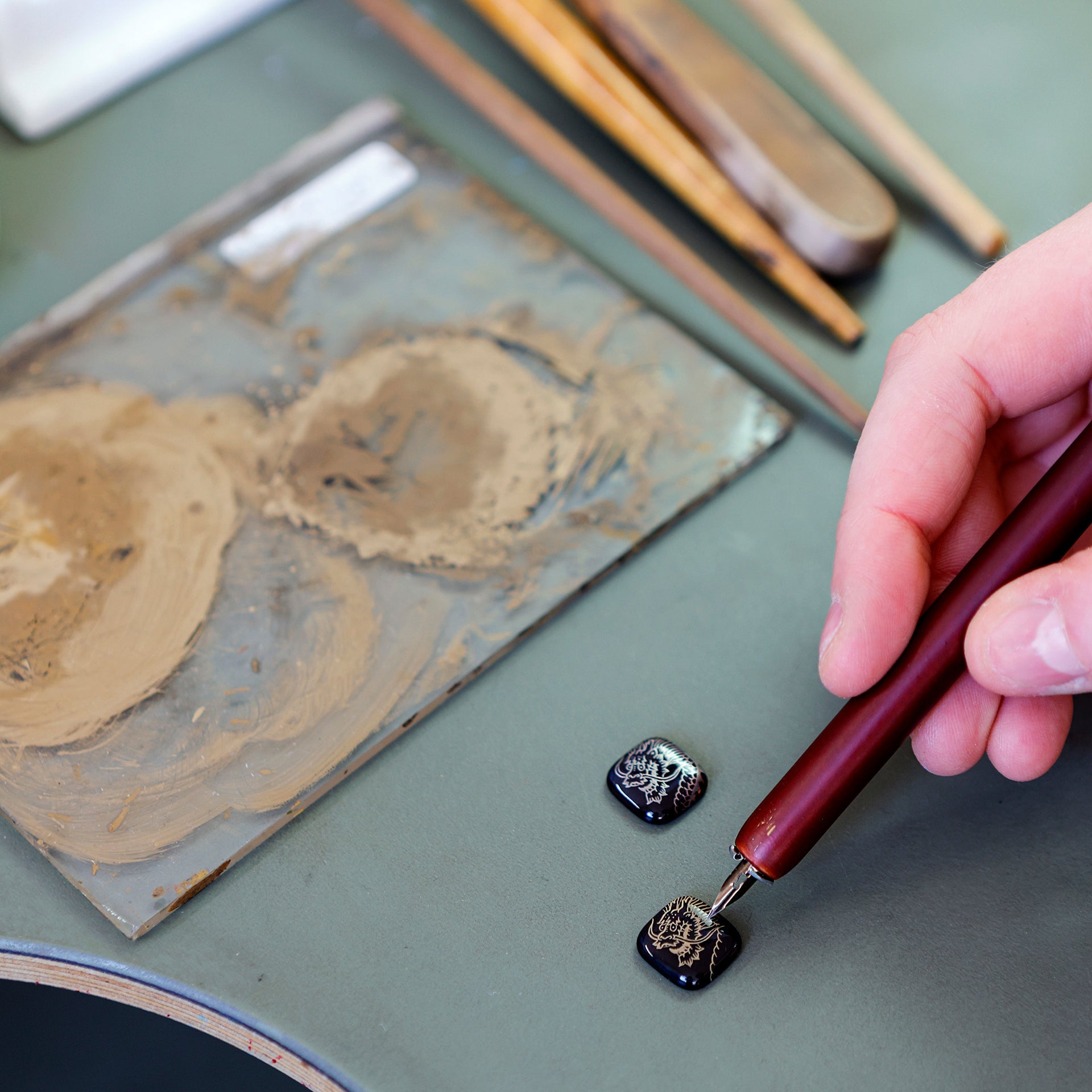 Manschettenknöpfe Glücksdrache Ø 1,8 cm | Meissen Schmuck Individuell mpj70gd927c - Meissen Weimar