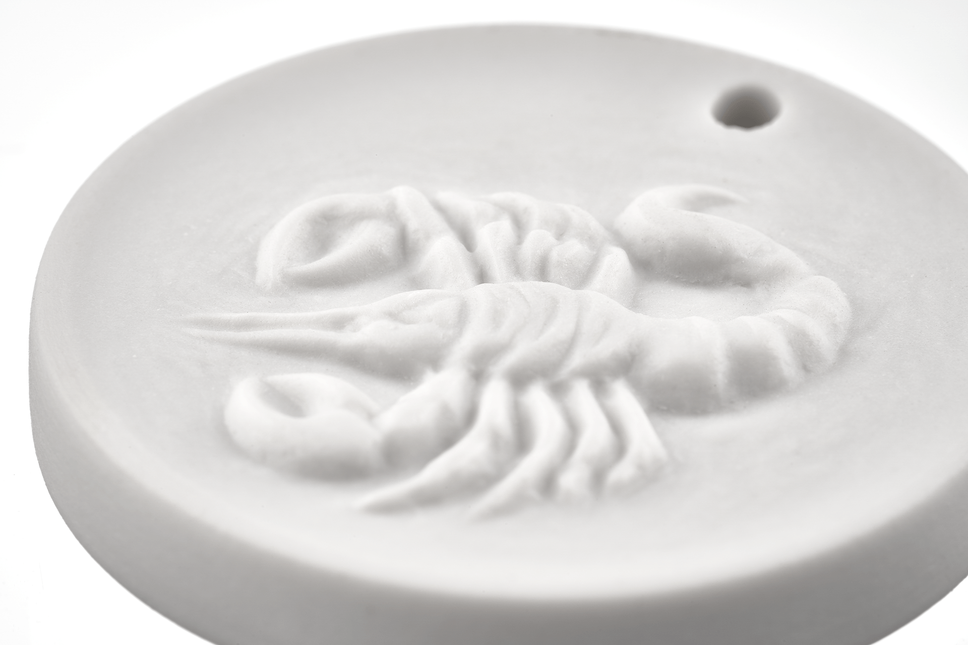 Medaille Skorpion, weiß, Ø 3,6 cm | Meissen Jahresmedaille 000003 - 98C21 - Meissen Weimar