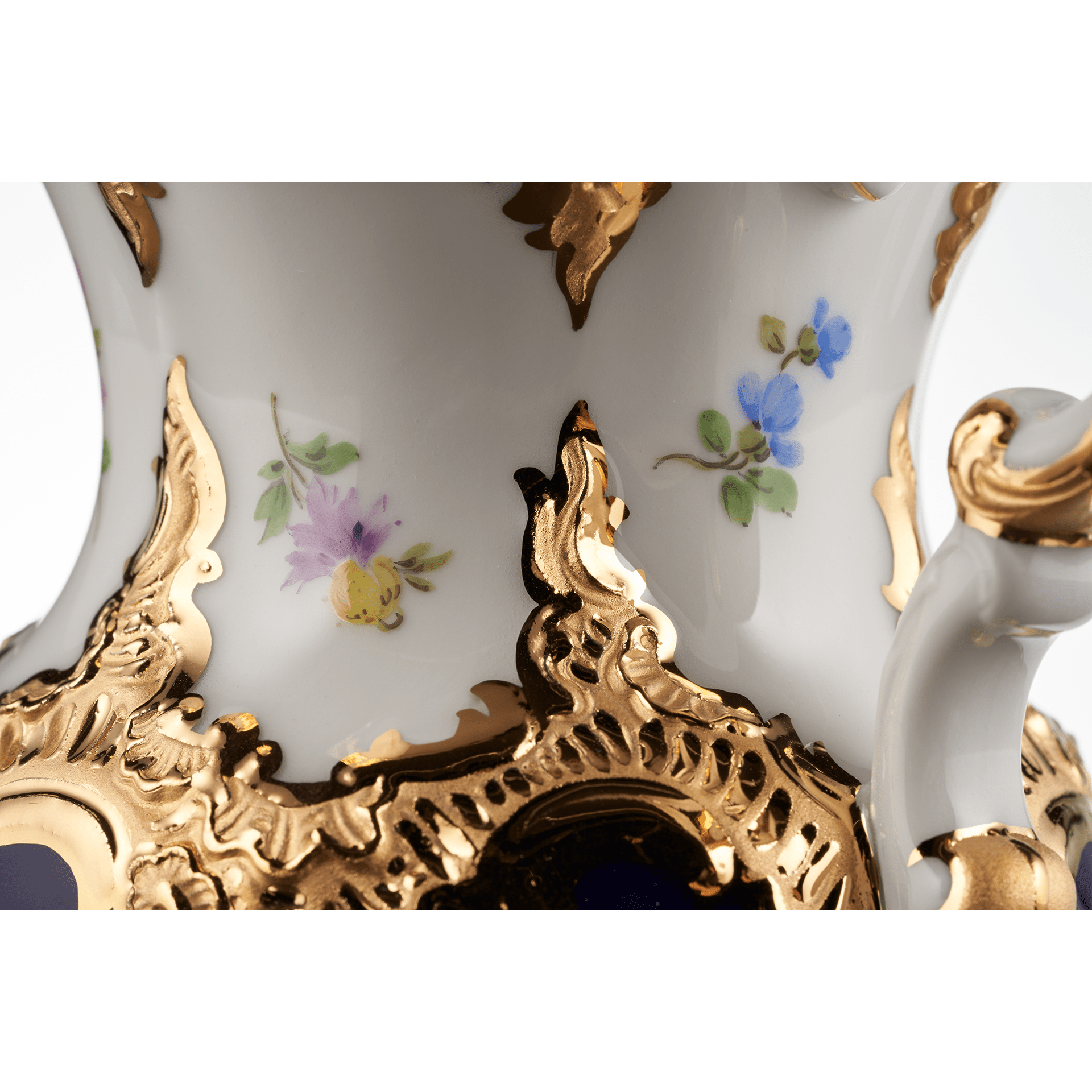 Milchkännchen, gestreute Blümchen, königsblau glasiert, Goldbronze, V 0,18 l | Meissen B - Form 011079 - 15765 - Meissen Weimar