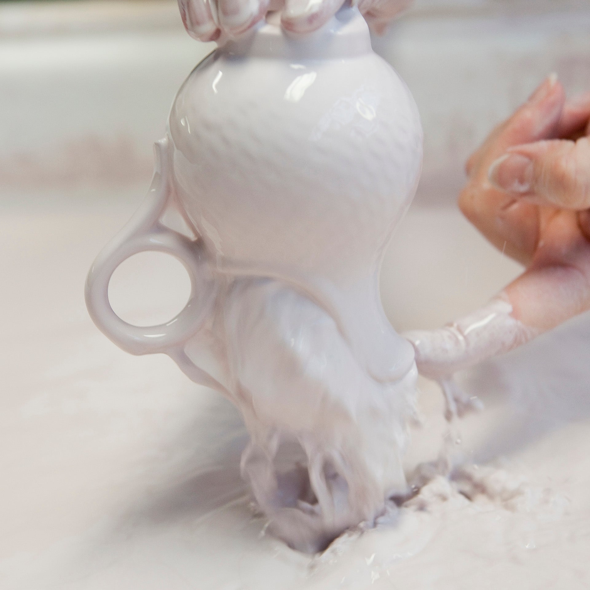 Milchkännchen Weiß, H 10 cm | Meissen Wellenspiel Relief 000001 - 29761 - Meissen Weimar
