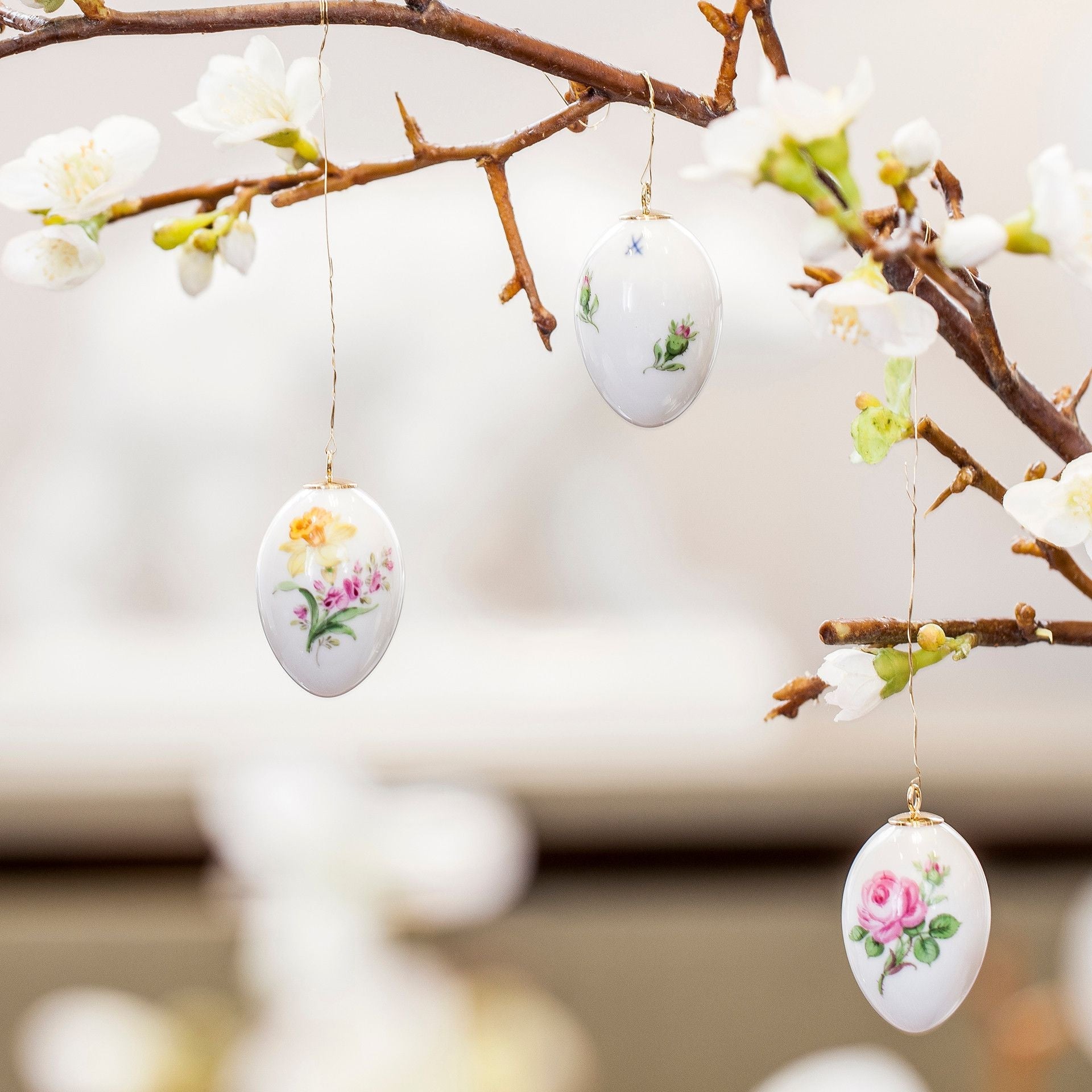 Osterei, Gestreute Blümchen, H 4,5 cm | Meissen Porzellan 010101 - 55M03 - Meissen Weimar