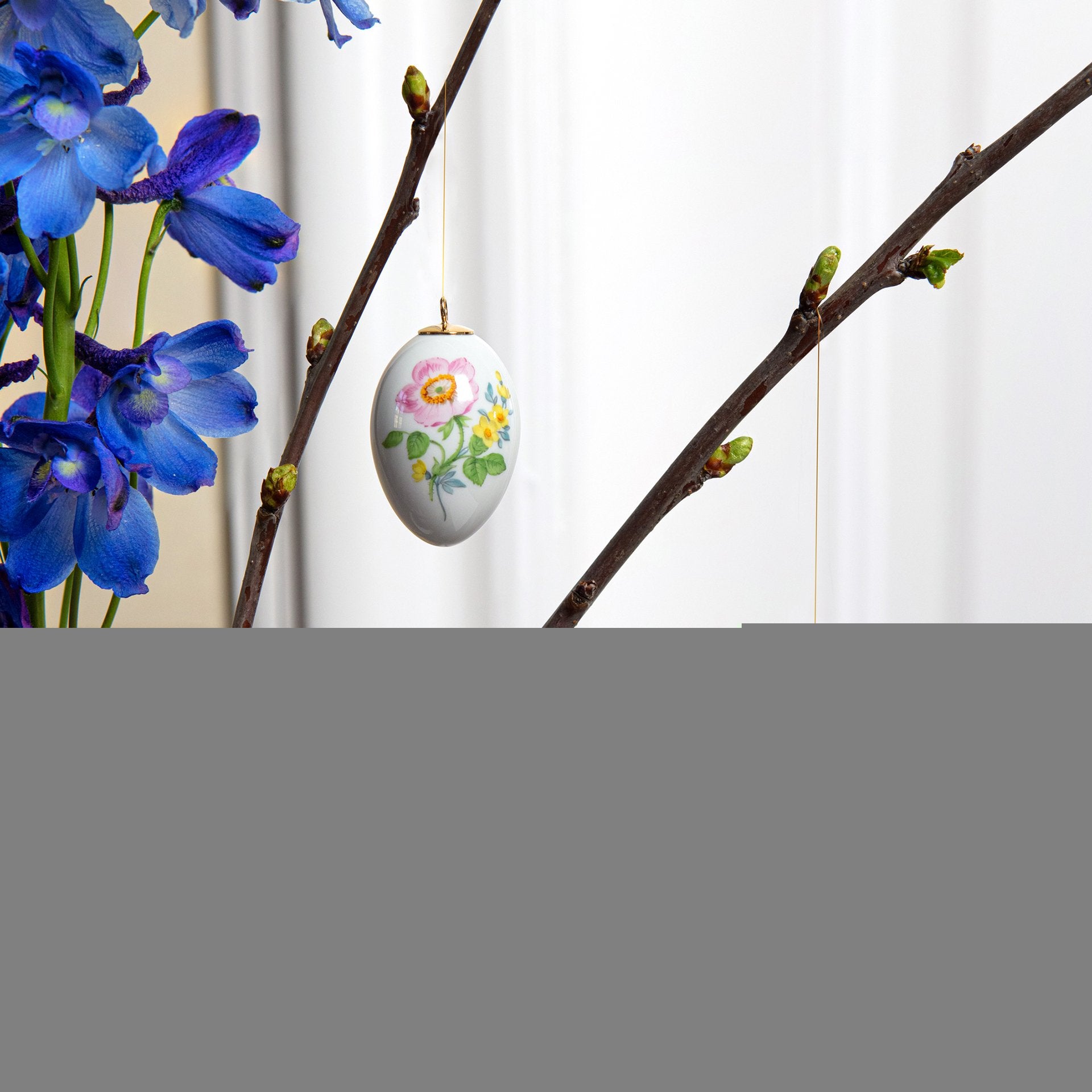 Osterei, Heckenrose, H 4,5 cm | Meissen Zweigschmuck Osterei Kollektion 04C003 - 55M03 - Meissen Weimar