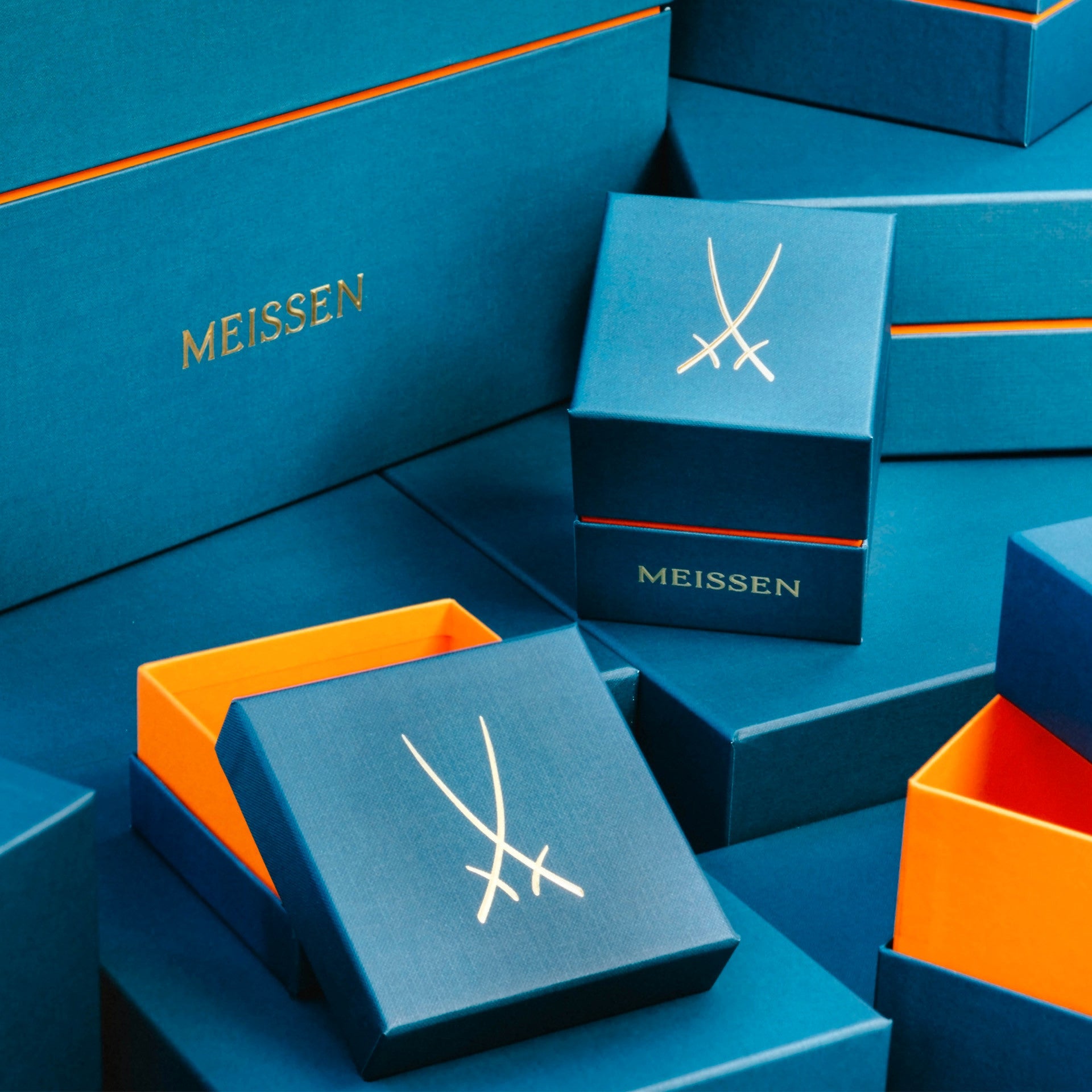 Platzteller, rot, Ø 33 cm | Meissen No.41 The Original 79B510-41478 - Meissen Weimar