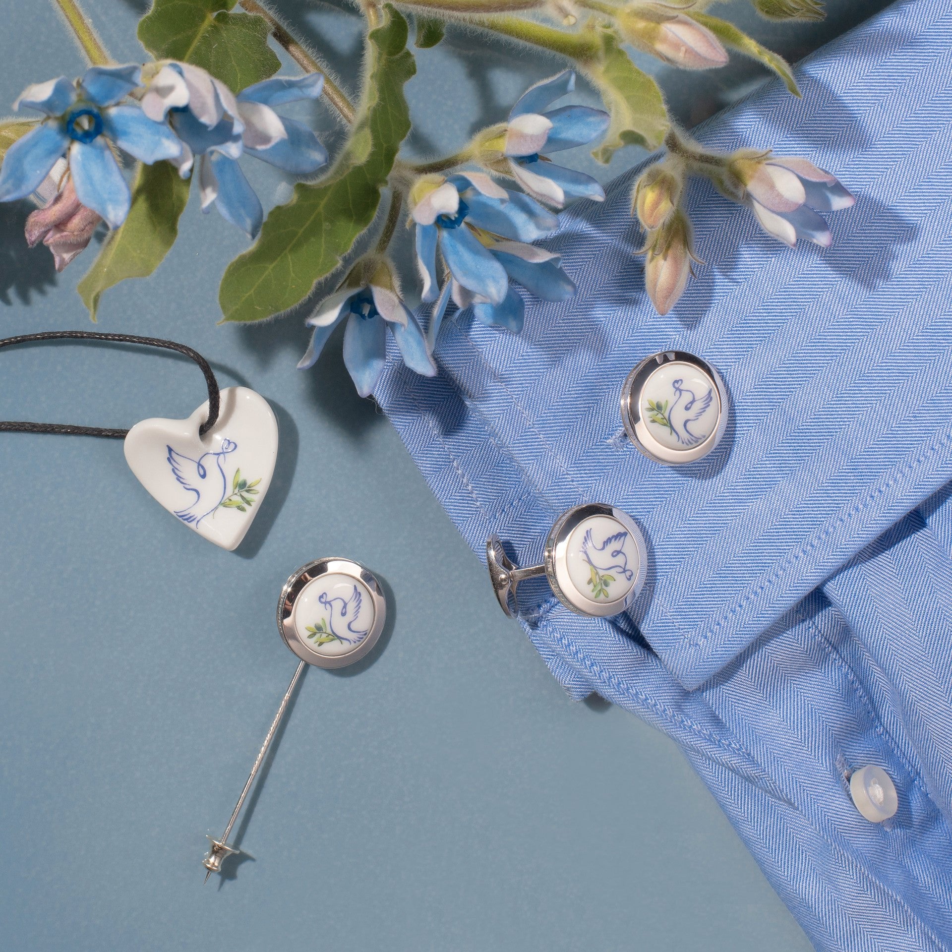 Reversnadel Taube mit Olivenzweig, Ø 1,8 cm | Meissen Geschenke mpj60toz930c - Meissen Weimar