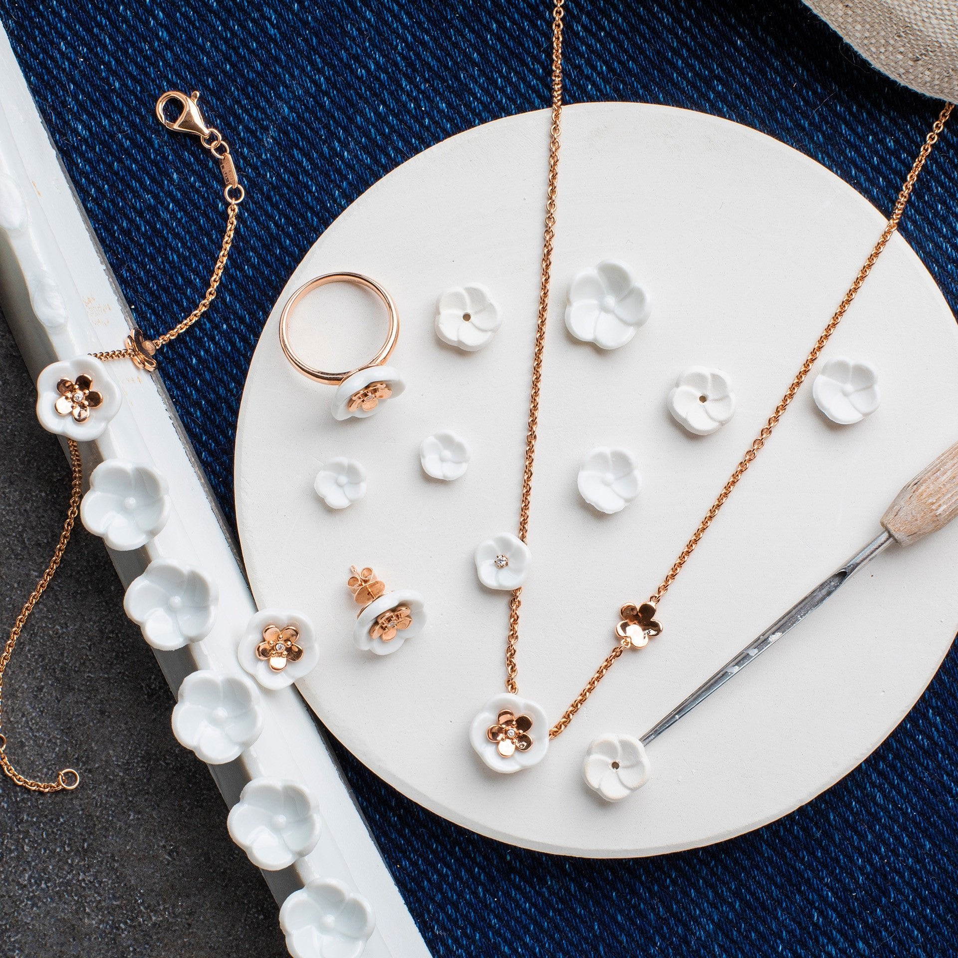 Ring Roségold mit Porzellanblüte 750 Roségold Diamant 0,01 ct | Meissen No.41 Royal Blossom mpj10bl15700 - Meissen Weimar