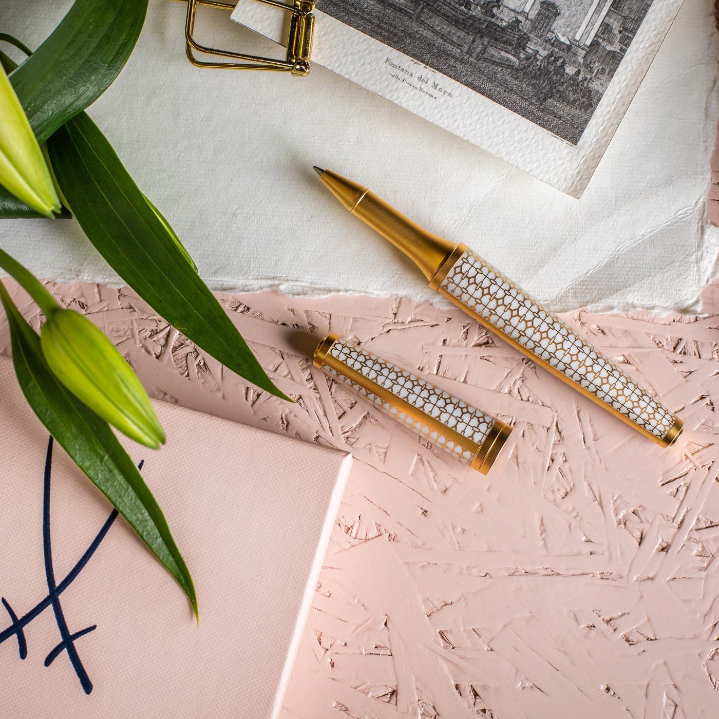 Rollerball, Geometric gold, H 18,5 cm | Meissen Mascara MRB - 0003 - 002 - Meissen Weimar