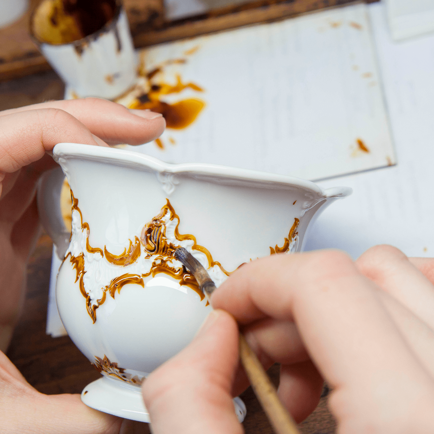 Sauciere Goldbronze Ø 26 cm, H 11 cm | Meissen B - Form 010179 - 15228 - Meissen Weimar