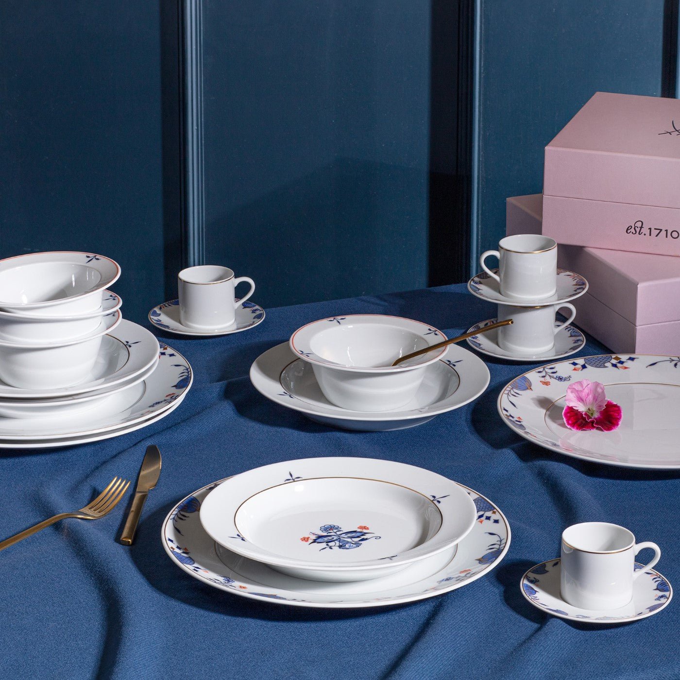 Speise - Set, Noble Blue, 20 - tlg. | Meissen No. 41 Noble Blue 98a077 - c3607 - Meissen Weimar