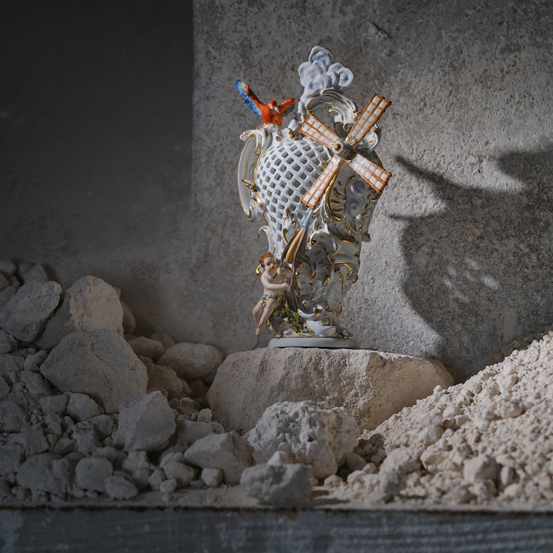 Vase Elementevase Luft, H 32 cm, limitiert | Meissen Limitierte Meisterwerke 900384-81m20 - Meissen Weimar