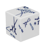 Würfel, Alte Markenzeichen u. Jahreszahlen, kobaltblau, weißer Rand, Aquatinta, H 4,5 cm | Meissen Kollektion 'AQUATINTA'